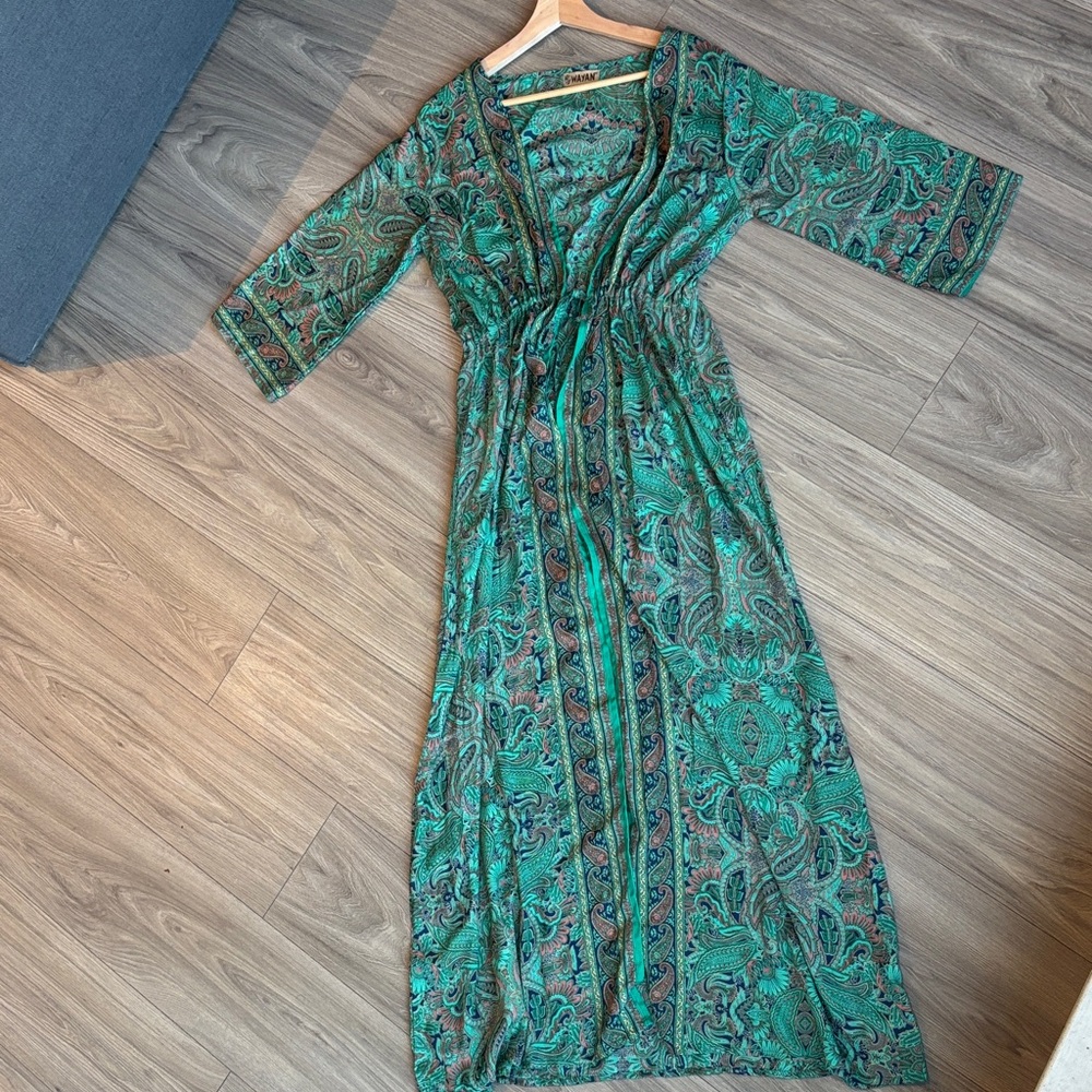 Gorgeous Beach Cover-Up/Robe